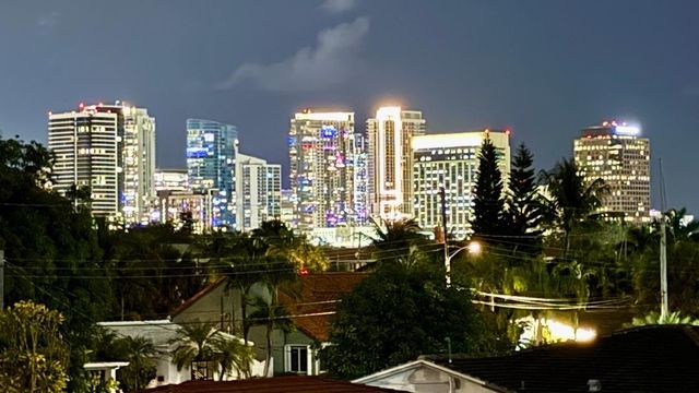 1205 Avocado Isle, Fort Lauderdale, FL 33315