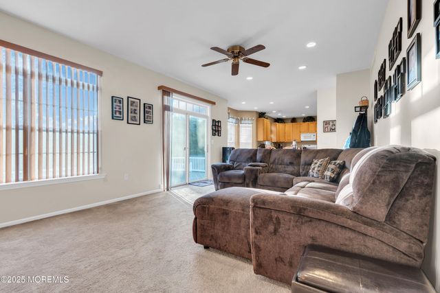 184 Lindsay Lane, Toms River, NJ 08755