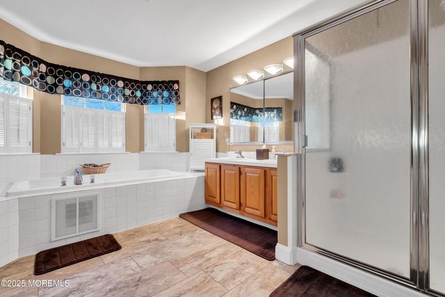 184 Lindsay Lane, Toms River, NJ 08755