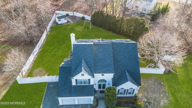 184 Lindsay Lane, Toms River, NJ 08755