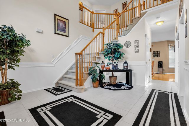 184 Lindsay Lane, Toms River, NJ 08755