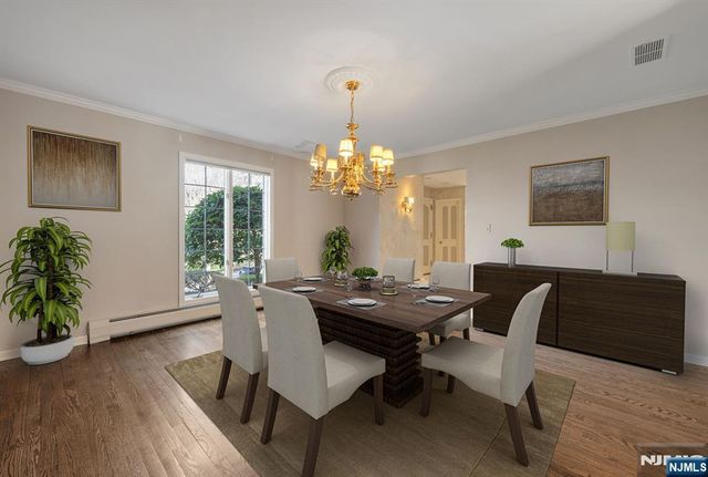 14 Adams Drive, Cresskill, NJ 07626