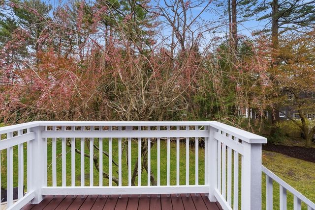20 Coachmans Lane, North Andover, MA 01845
