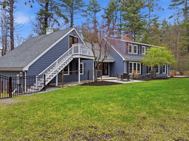 20 Coachmans Lane, North Andover, MA 01845