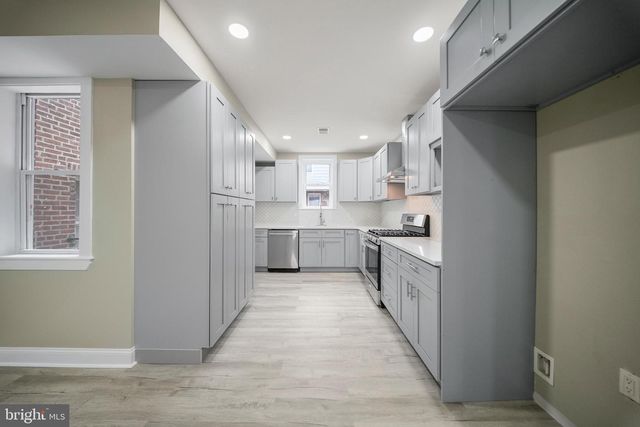 576 VAN KIRK ST, Philadelphia, PA 19120