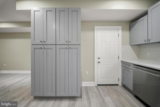 576 VAN KIRK ST, Philadelphia, PA 19120