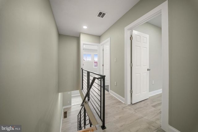 576 VAN KIRK ST, Philadelphia, PA 19120