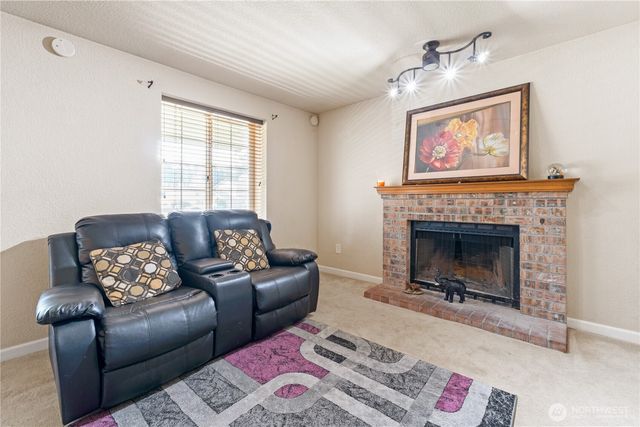 2201 149th Street E, Tacoma, WA 98445