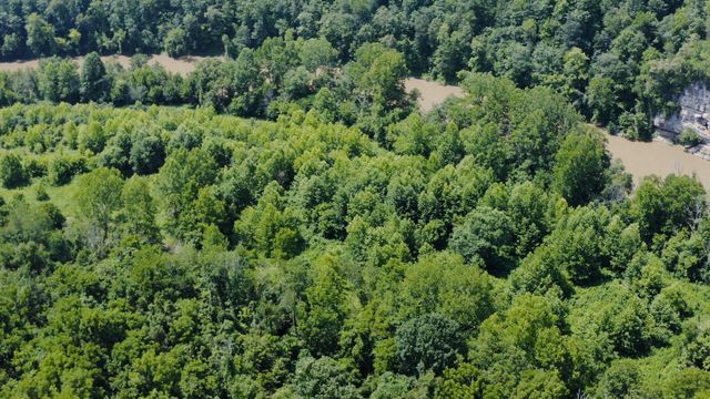 8827 Beach Road, Lexington, KY 40515