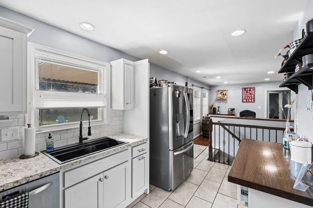 574 Sheridan Drive, Lexington, KY 40503