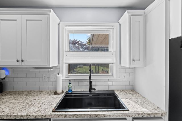 574 Sheridan Drive, Lexington, KY 40503