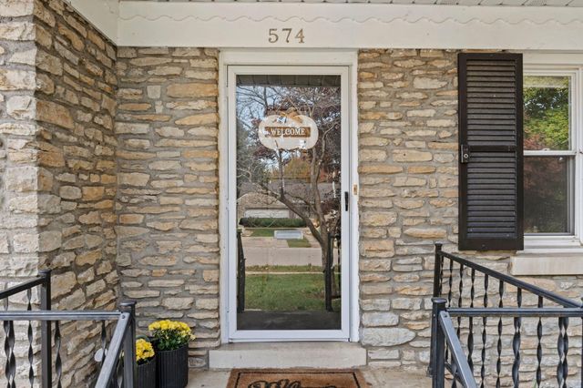 574 Sheridan Drive, Lexington, KY 40503