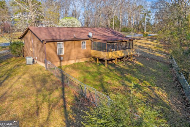 1019 White Hill School Road, Commerce, GA 30529