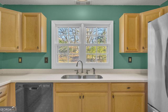 1019 White Hill School Road, Commerce, GA 30529