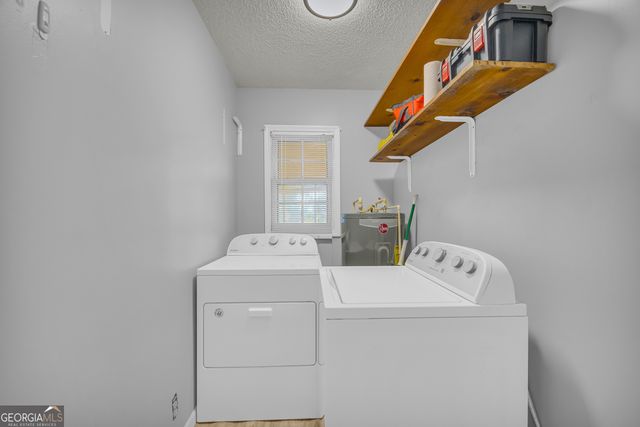 1019 White Hill School Road, Commerce, GA 30529