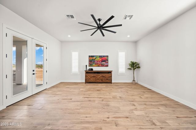 22145 W HARWELL Road, Buckeye, AZ 85326