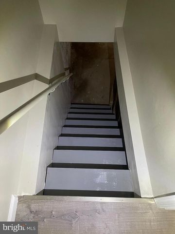 1405 W PACIFIC ST, Philadelphia, PA 19140