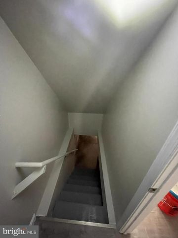 1405 W PACIFIC ST, Philadelphia, PA 19140