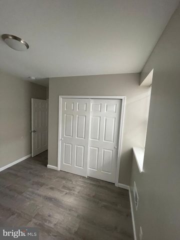 1405 W PACIFIC ST, Philadelphia, PA 19140