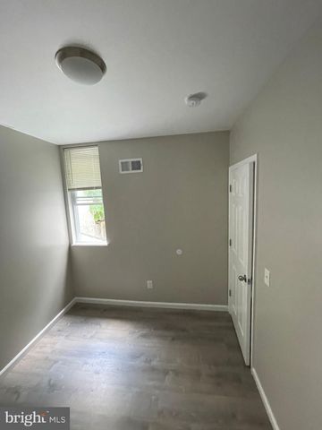 1405 W PACIFIC ST, Philadelphia, PA 19140