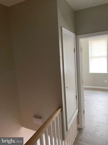 1405 W PACIFIC ST, Philadelphia, PA 19140