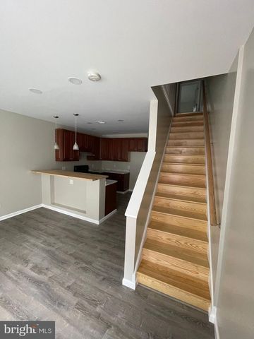 1405 W PACIFIC ST, Philadelphia, PA 19140