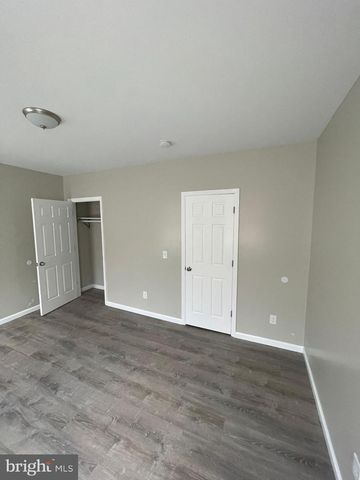 1405 W PACIFIC ST, Philadelphia, PA 19140