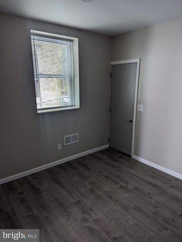 1405 W PACIFIC ST, Philadelphia, PA 19140