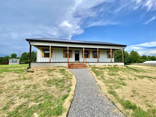25 Ferguson Hollow Rd, Chestnut Mound, TN 38552