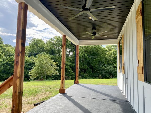 25 Ferguson Hollow Rd, Chestnut Mound, TN 38552