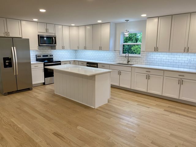 25 Ferguson Hollow Rd, Chestnut Mound, TN 38552