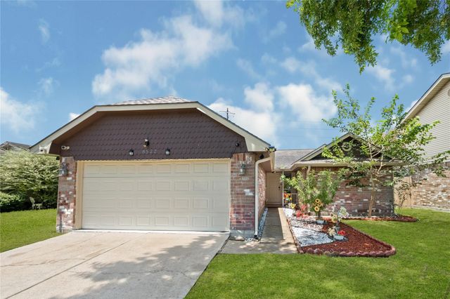 8522 Grand Knolls Drive, Houston, TX 77083