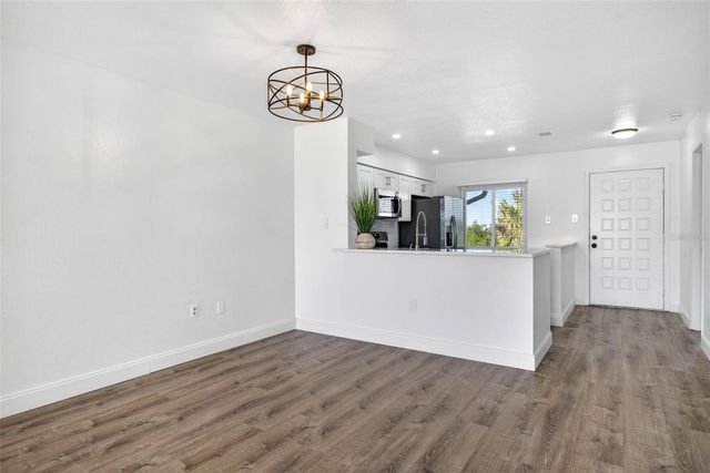 1805 MARINER DRIVE 52, Tarpon Springs, FL 34689