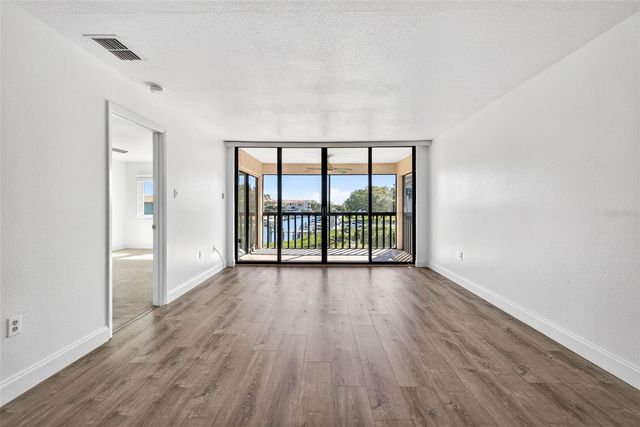 1805 MARINER DRIVE 52, Tarpon Springs, FL 34689