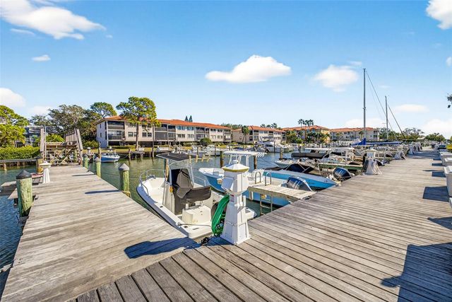 1805 MARINER DRIVE 52, Tarpon Springs, FL 34689