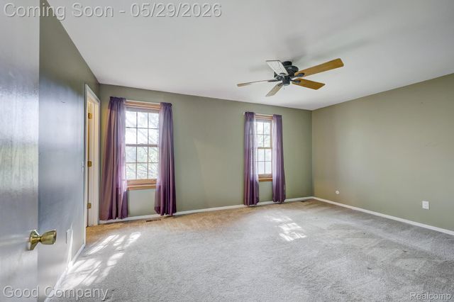 845 Hadley Road, Rochester Hills, MI 48307