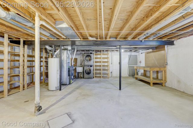 845 Hadley Road, Rochester Hills, MI 48307