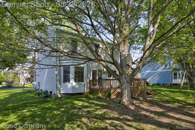 845 Hadley Road, Rochester Hills, MI 48307