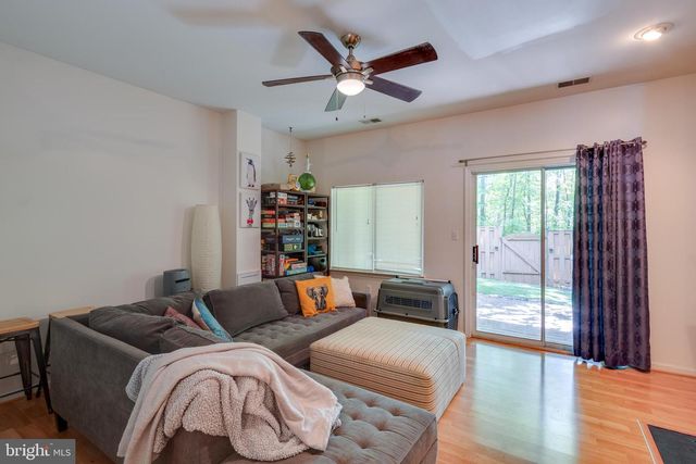 45719 PADDINGTON STATION TER, Sterling, VA 20166