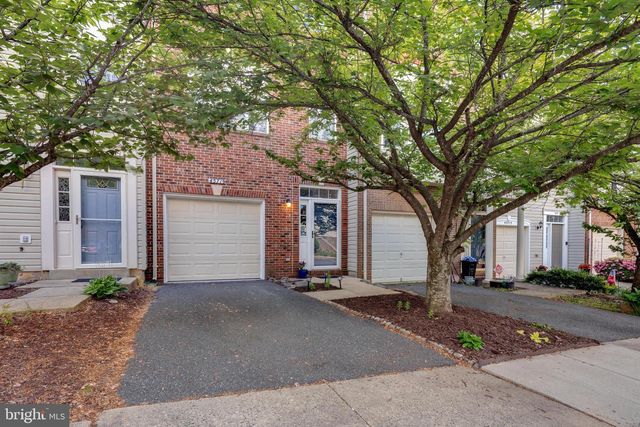 45719 PADDINGTON STATION TER, Sterling, VA 20166
