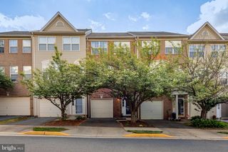 45719 PADDINGTON STATION TER, Sterling, VA 20166
