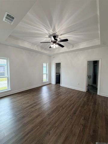 15814 Woodwick Ave, Baton Rouge, LA 70816