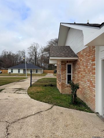 15814 Woodwick Ave, Baton Rouge, LA 70816
