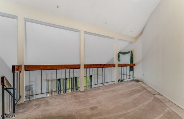 300 Gemini Dr A, Hillsborough Twp., NJ 08844