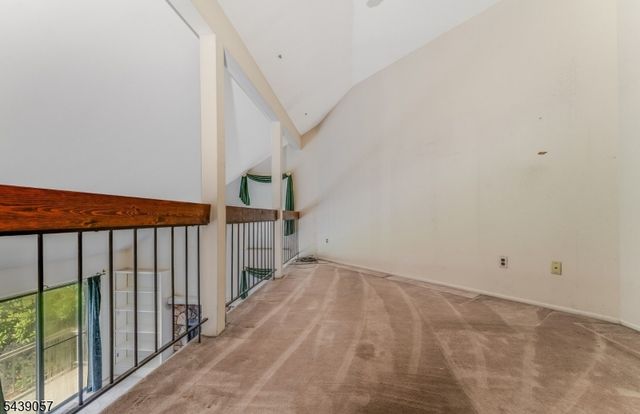 300 Gemini Dr A, Hillsborough Twp., NJ 08844