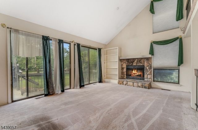 300 Gemini Dr A, Hillsborough Twp., NJ 08844