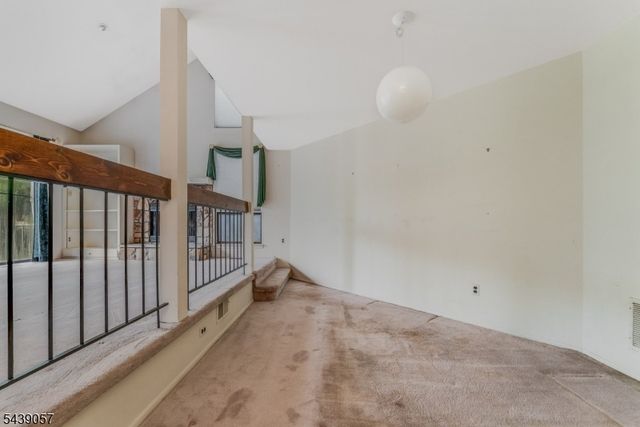 300 Gemini Dr A, Hillsborough Twp., NJ 08844