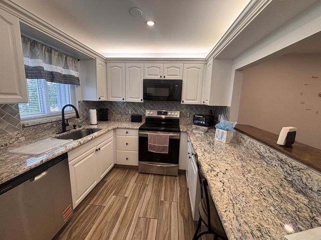 2950 SE Ocean Boulevard 58-5, Stuart, FL 34996