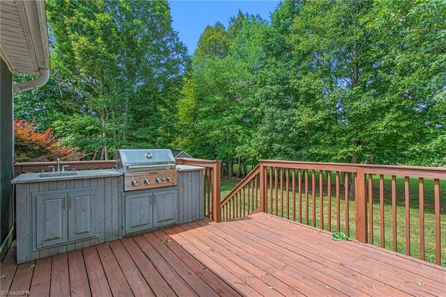 8475 Hunting Court, Stokesdale, NC 27357
