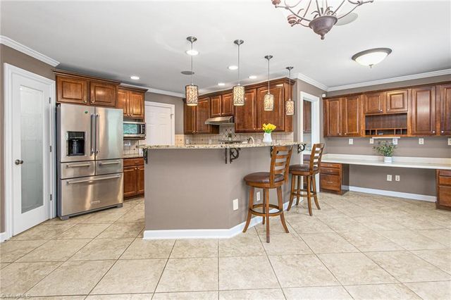 8475 Hunting Court, Stokesdale, NC 27357